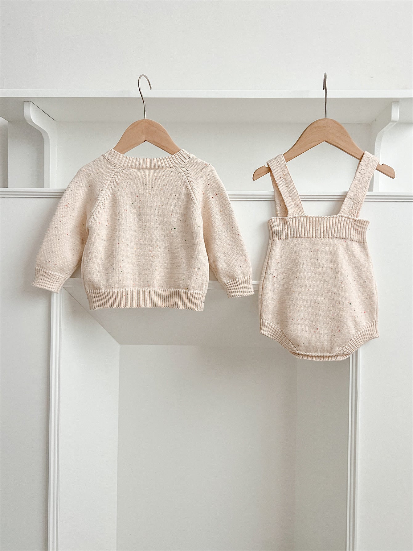 Arrival Autumn Baby Long Sleeves Solid Color Knitted Cardigan and Sleeveless Strap Bodysuits – Clothing Set-2