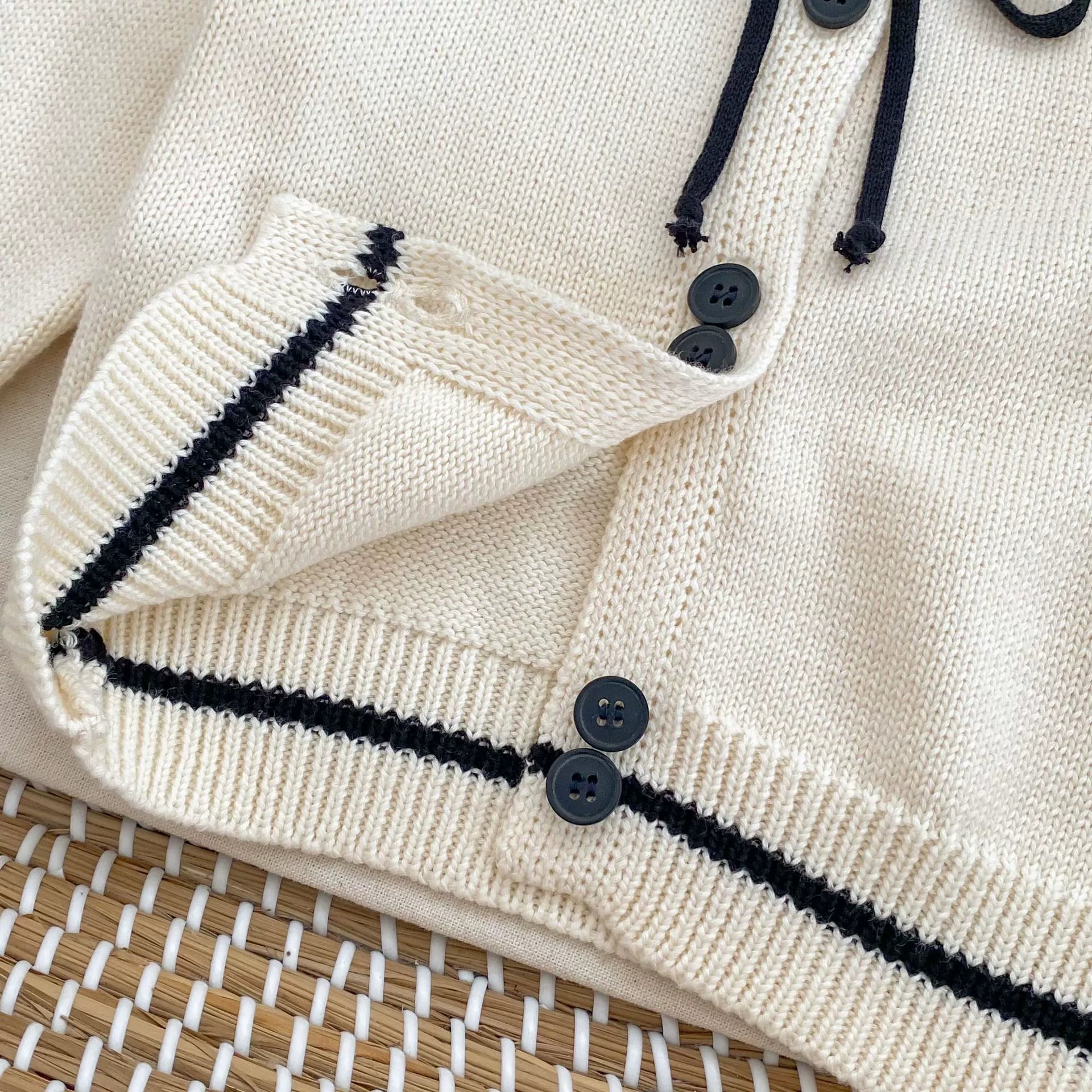 Spring and Autumn Kids Girls Color Patchwork Long Sleeves Cardigan and Pants Clothing Set-3